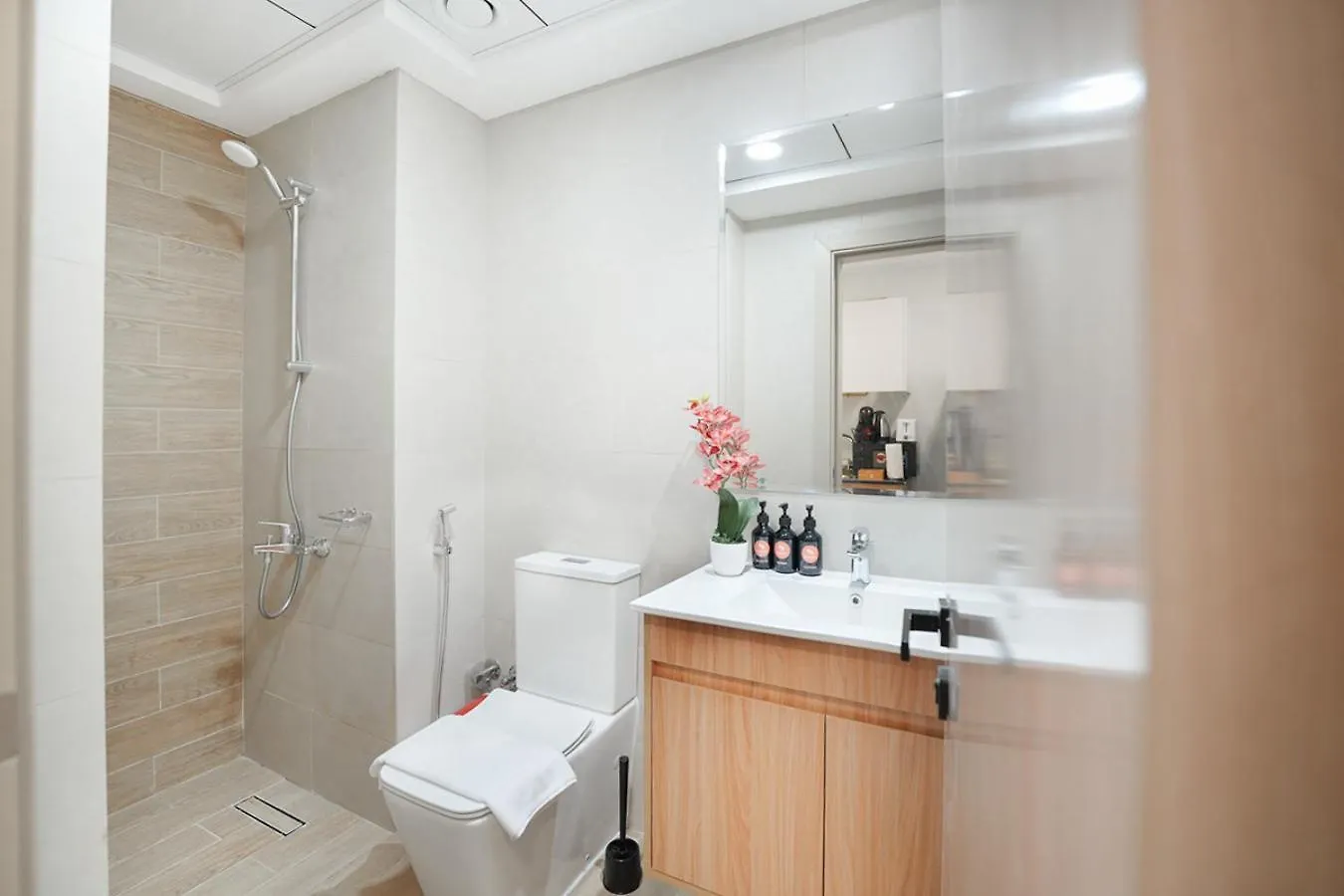 Apartamento Easygo-Calm Stu In Alexia Jebel Ali Near Metro Dubái 0*,  Emiratos Árabes Unidos